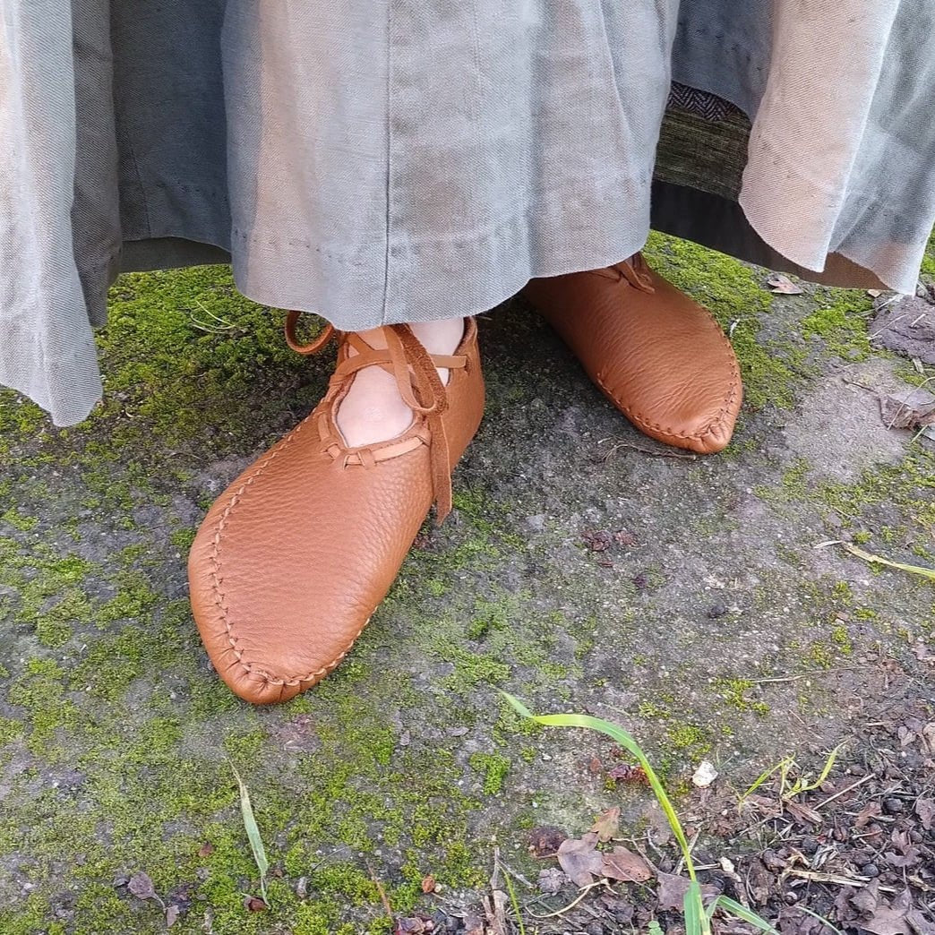 Renaissance Shoes
Medieval Shoes