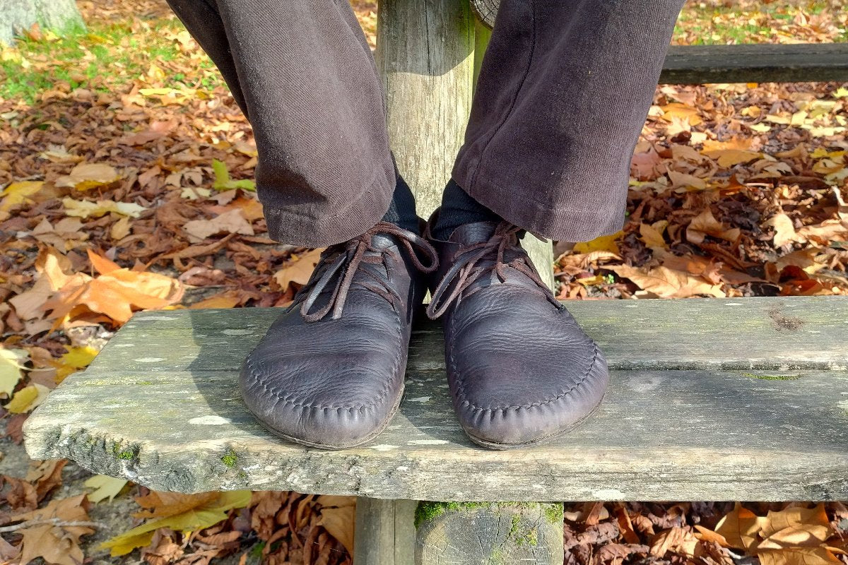 Custom Moccasins
Leather Barefoot Shoes
Minimalist Shoes