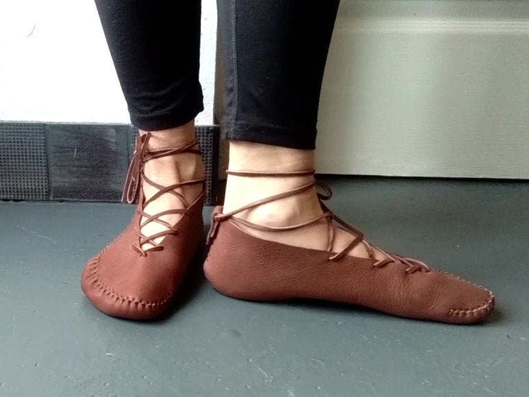 "Summer" Moccasins with Laces / Custom-Made Barefoot-Shoes Earthingmoccasins