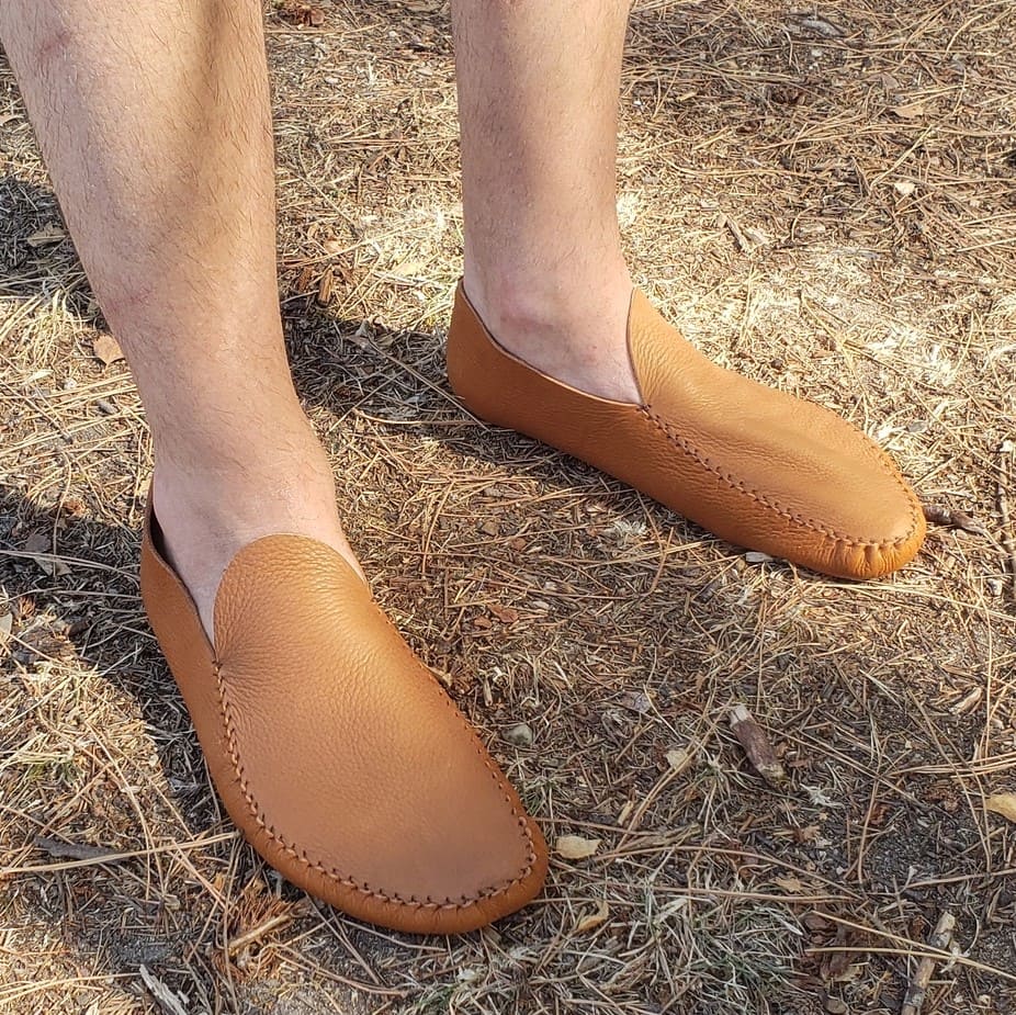 "Leaf" Moccasins / Custom-Made Barefoot-Shoes Earthingmoccasins