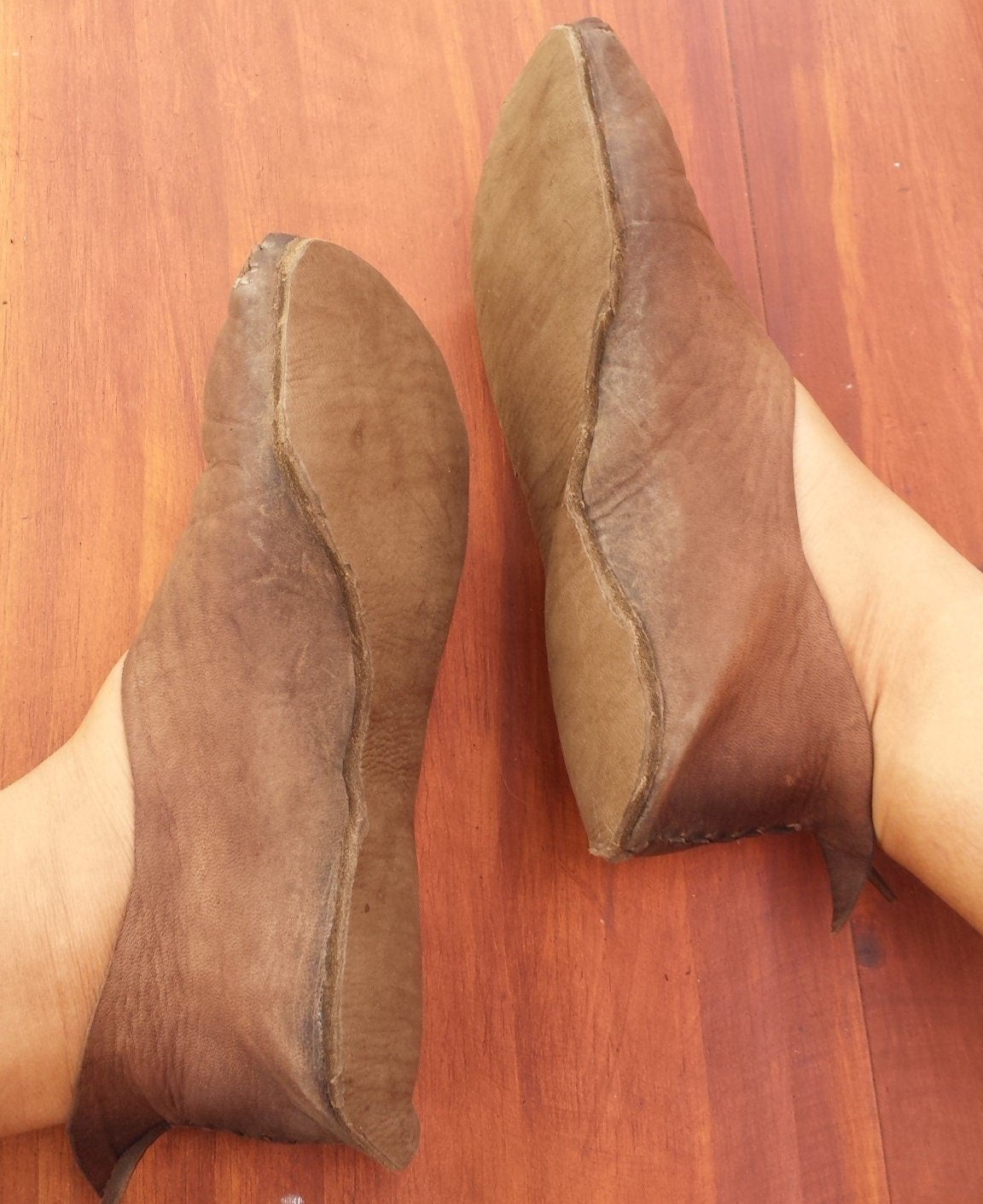 "Heart" Moccasins VIDEO + PDF Tutorial with Printable Patterns Earthingmoccasins