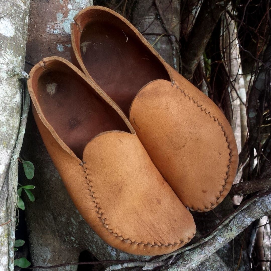 "Moon" Moccasins / Custom-Made Barefoot Shoes Earthingmoccasins