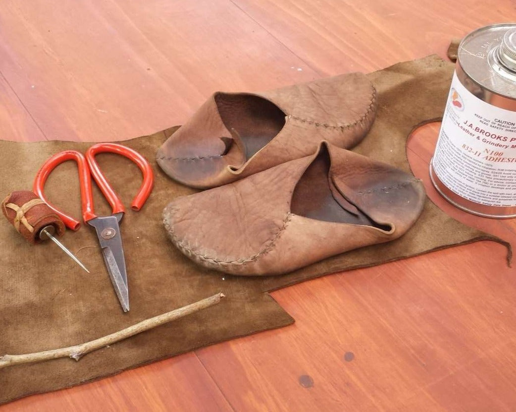 DIY Soles and Leather Balm / PDF Tutorial of How To Care For and Repair Leather Moccasins Earthingmoccasins