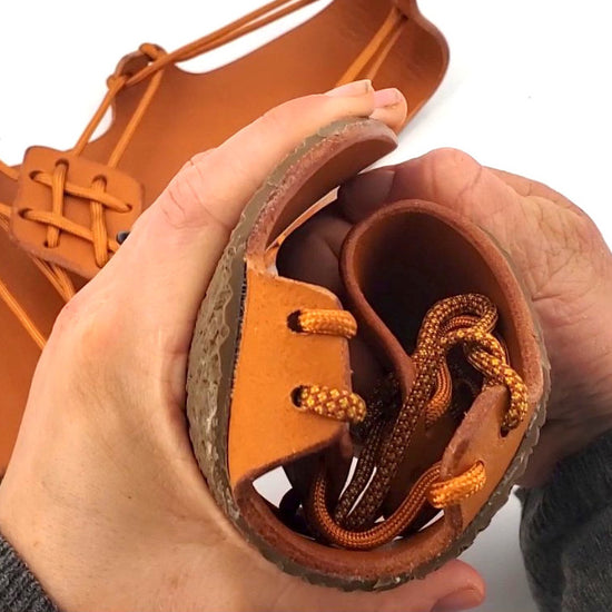 Trimini Minimalist Leather Sandals for Men and Women